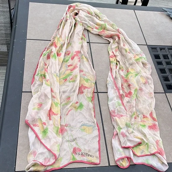 Valentino ladies sheer silk long pink floral scarf-VINTAGE - Picture 3 of 6
